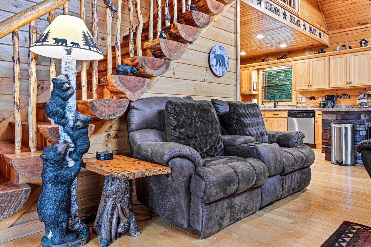 Incredible Views! - Pet Friendly - Aska Adventure Area - Bearfoot Bungalow بلو ريدج المظهر الخارجي الصورة